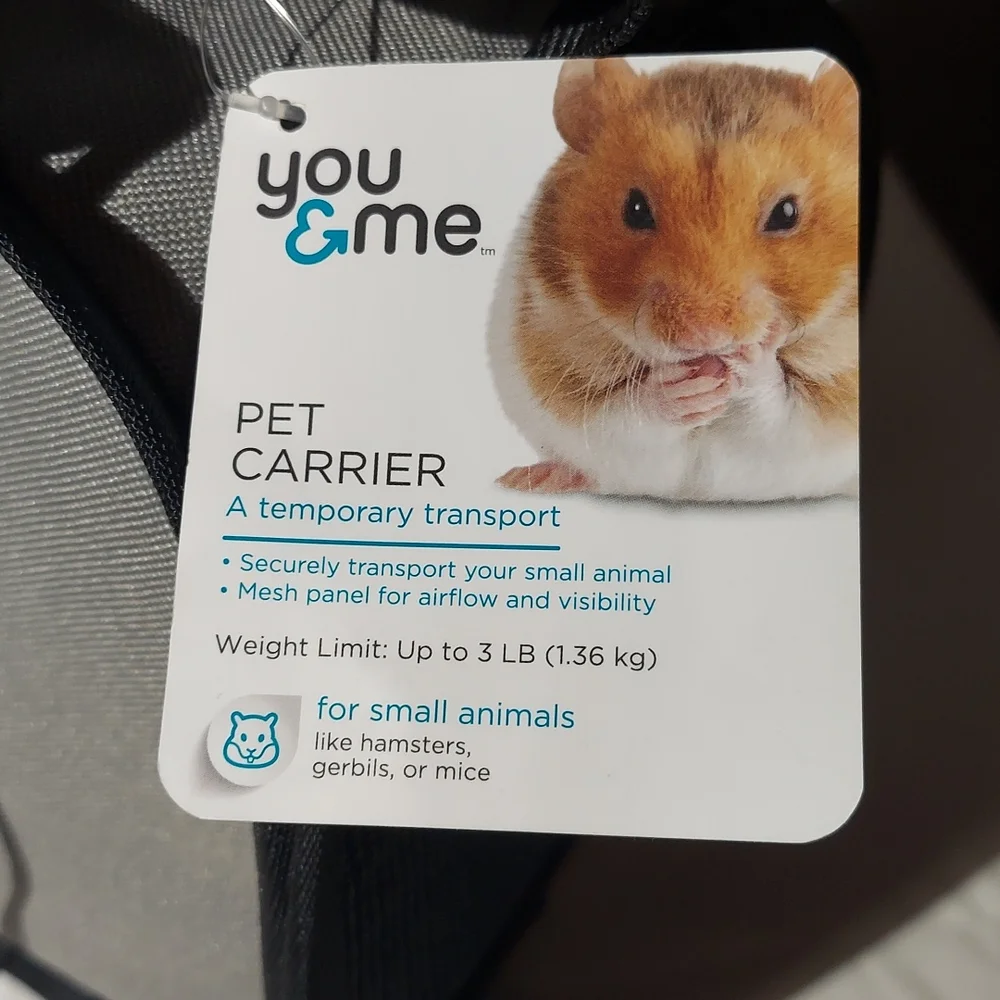 You & Me Small Pet Carrier NWT mesh soft carrier with handle & adjustable strap